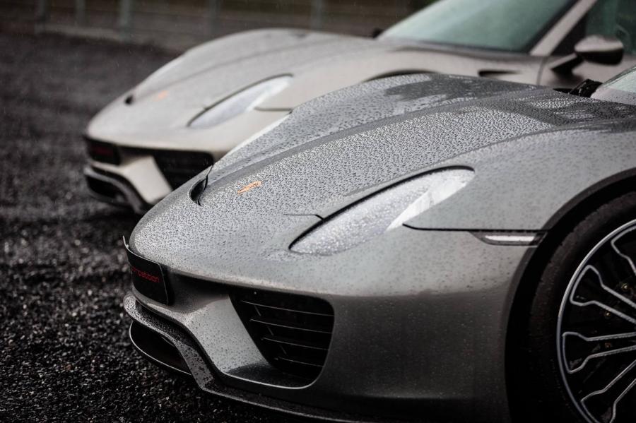  Porsche 918 Spyder by Edo Competition 2016 года  (фото 7 из 10)